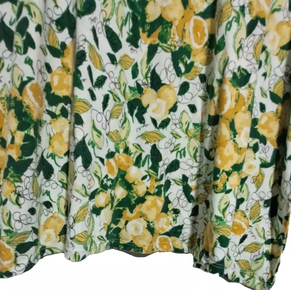 Lane Bryant 26/28 yellow floral color top short sleeve round neck "Good Vibes" - Picture 7 of 11